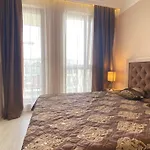 Bratanov Harmony Dream Island Apartman Napospart