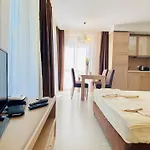 Appartamento Bratanov Harmony Dream Island