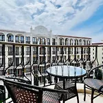 Appartamento Bratanov Harmony Dream Island