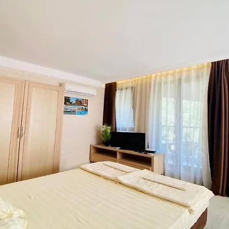 Bratanov Harmony Dream Island Апартаменты *