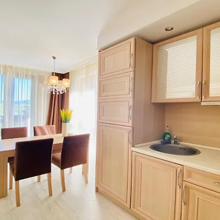 아파트 Bratanov Harmony Dream Island *